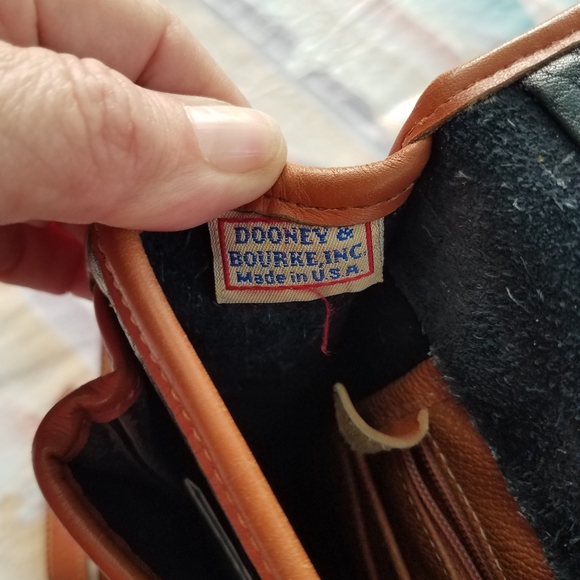 Dooney and Bourke Vintage Purse - Picture 6 of 13